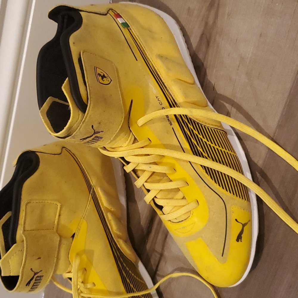 Puma Ferrari yellow high tops - Picture 4 of 8